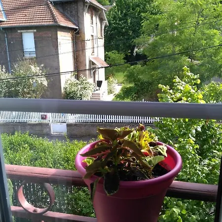 Giselle Nocleg ze śniadaniem *